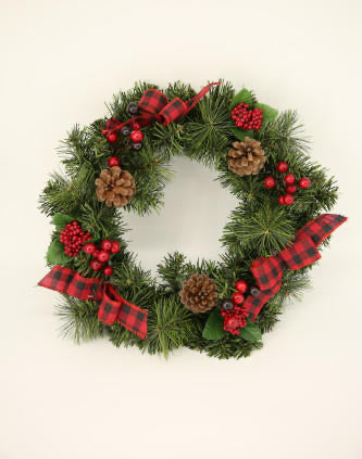Pre Decorated Wreath - Red Berry