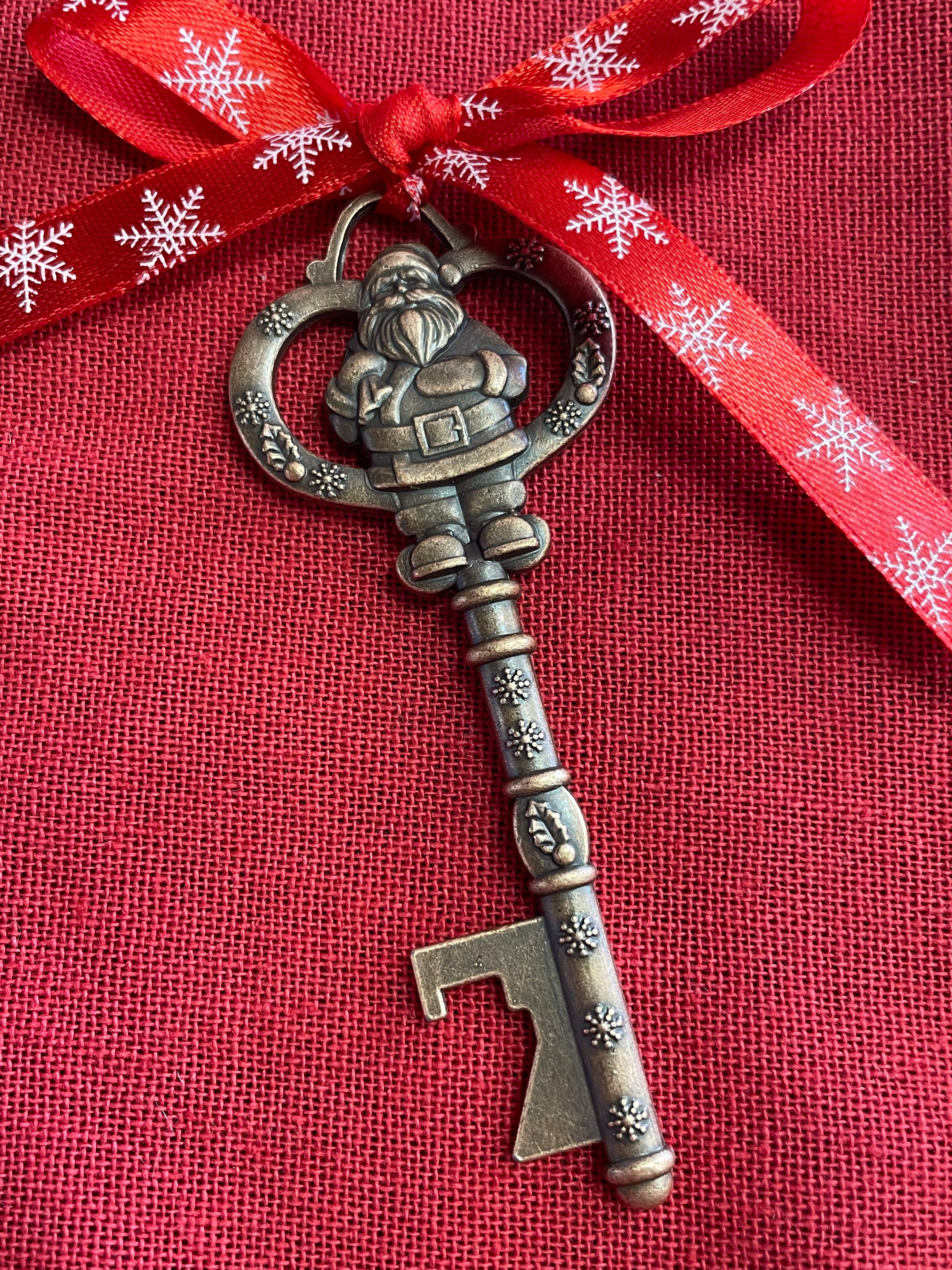 Santa's magic key - new Christmas tradition