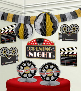 Hollywood / movie themed party room decorations kit 