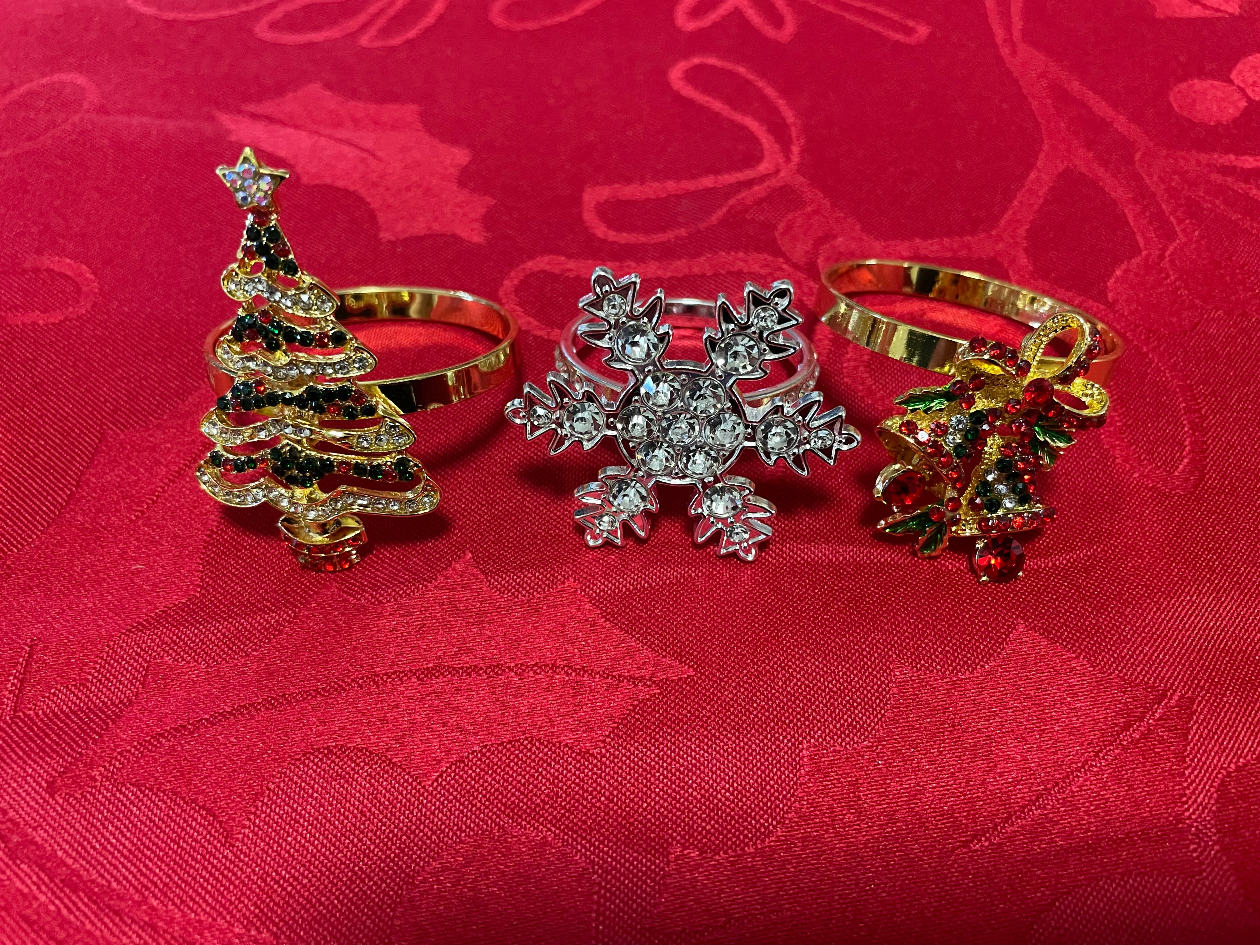 Multiple Style Coloured Napkin Ring Set
